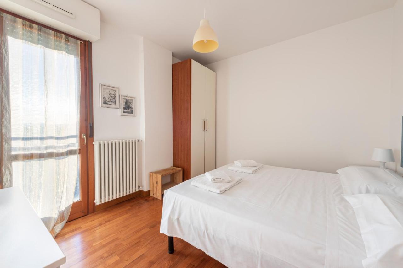Leopolda Modern By Mmega * Florencia